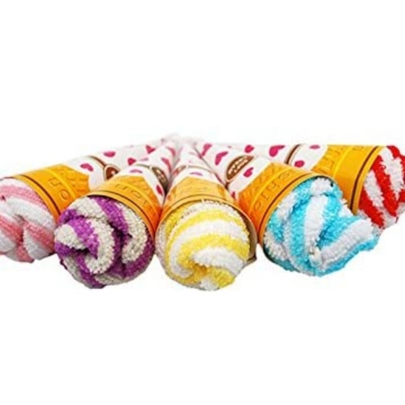 🆕️ Wash clothes ice cream cone shape package. - Picture 3 of 5